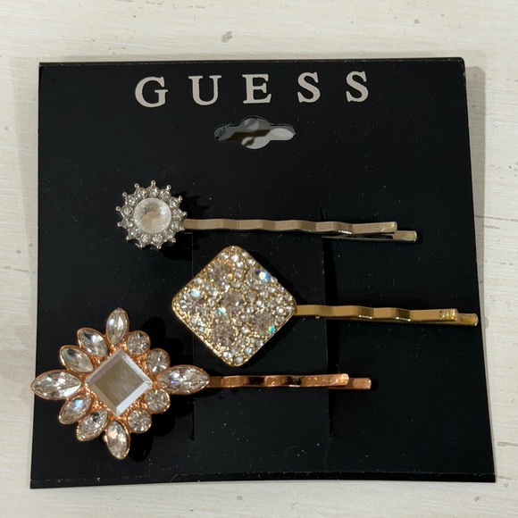 Guess Rhinestone Hair Clips Bobby Pins Bling Set of Three - Picture 1 of 1